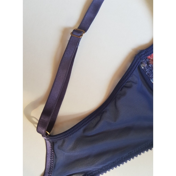 Vogue Dessous Sheer Lace Unlined Bra - Picture 6 of 12